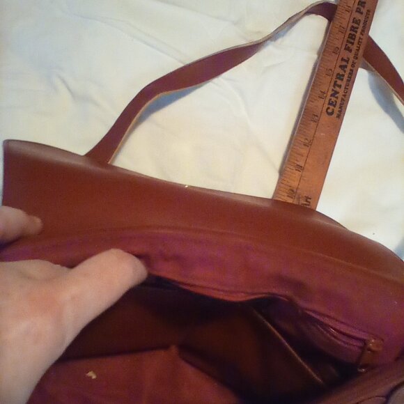 Shoulder bag - Picture 9 of 12